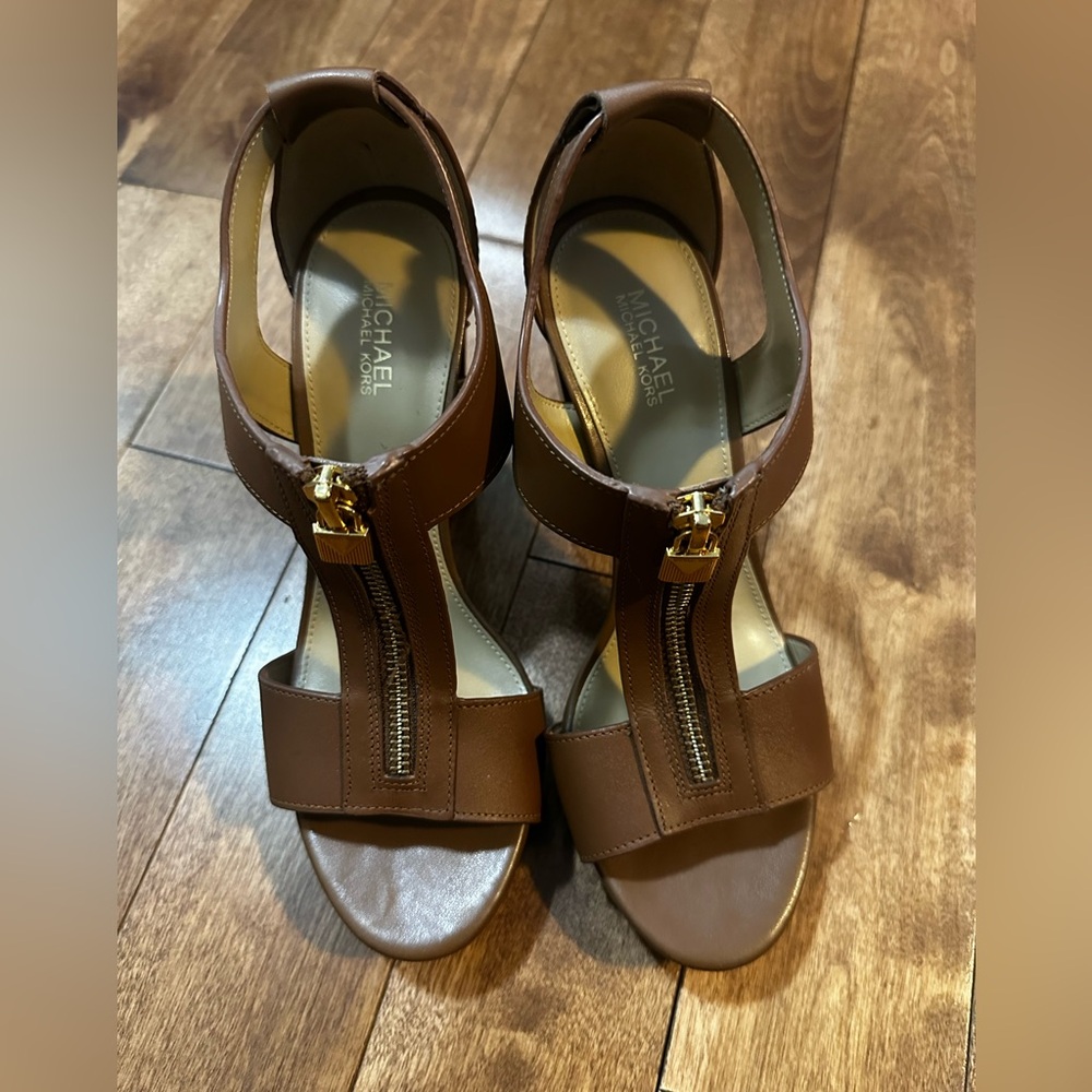 Michael Kors Brown Zipper Heels